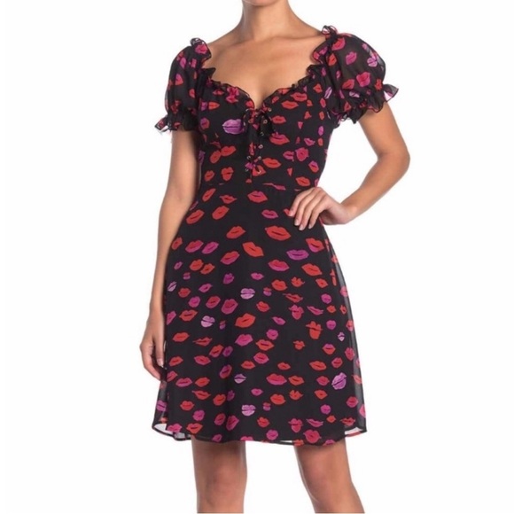 Betsey Johnson Dresses & Skirts - BETSEY JOHNSON 8 Y2K Valentine’s Day Kiss Lipstick Lace Up Sheer Puff Sleeves 💋